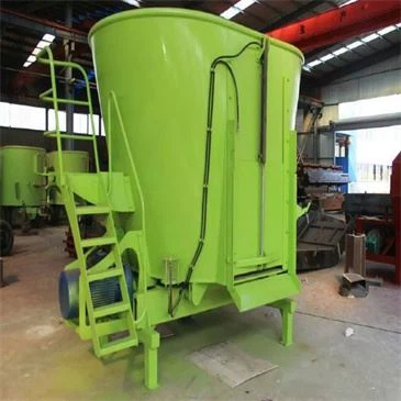 Voedervee TMR voermengmachine