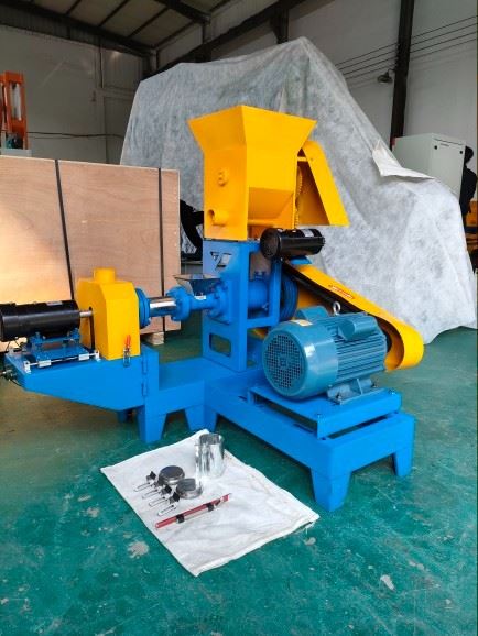 Different Colors Extruder Machine